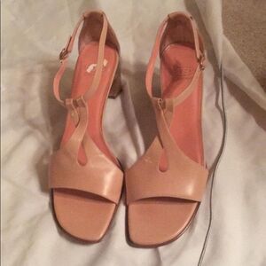 Joan & David CJFabrizio Nude Leather Sandals Size 9.5 Vintage Heels